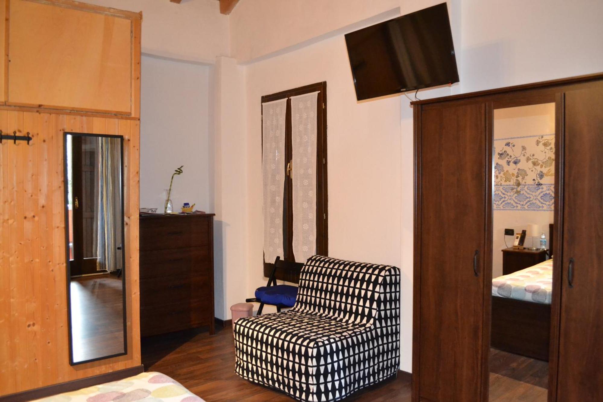B&B Casa Mia Desenzano del Garda Pokoj fotografie